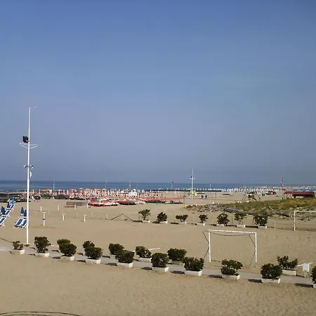 Apart-hotel Hotiday Viareggio